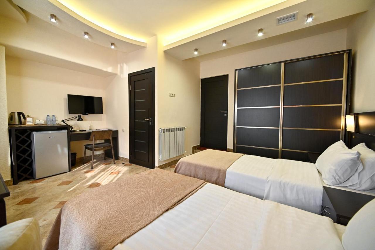 Skyline Hotel Jerevan Eksteriør billede